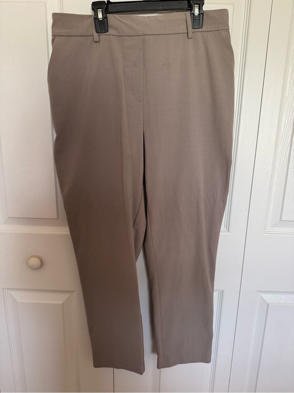 Jules & Leopold Taupe Elastic waistband work pants in size medium